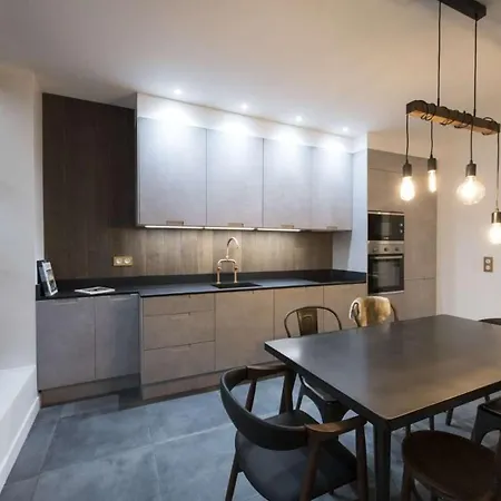 Alpohi Apartment Paris